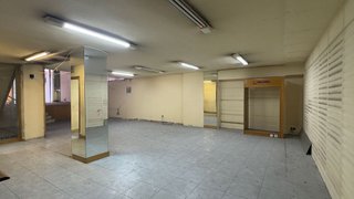 Local comercial en venta en Campo San Francisco - Plaza de América en Oviedo