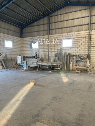 Nave industrial en venta en Osa de la Vega