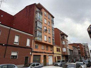 Piso en venta en San Mamés - La Palomera en León