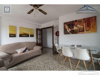 Piso en alquiler en Barrio Alto - San Félix - Oliveros - Altamira en Almería