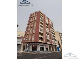 Piso en alquiler en Barrio Alto - San Félix - Oliveros - Altamira en Almería
