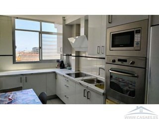 Piso en alquiler en Barrio Alto - San Félix - Oliveros - Altamira en Almería