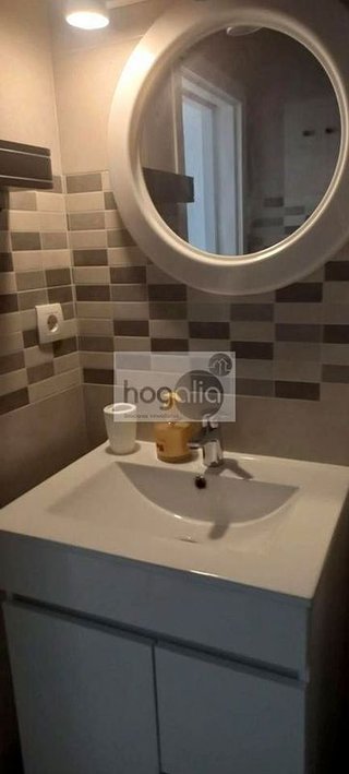 Piso en alquiler en El Juncal - Av. de la Paz en Sevilla