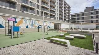 Local en venta en La Marina del Prat Vermell en Barcelona