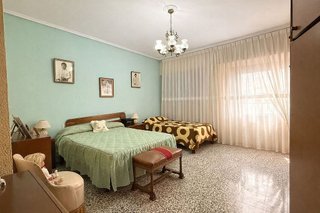 Piso en venta en Benicalap en Valencia