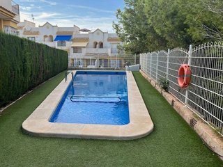 Casa pareada en venta en Los Balcones - Los Altos del Edén en Torrevieja