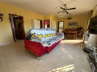 Chalet en venta en Urbanizaciones en Llíria