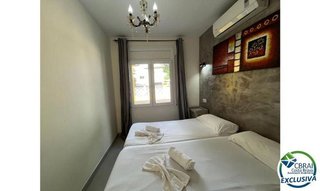 Casa pareada en venta en Empuriabrava en Castelló d´Empúries