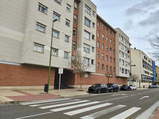 Piso en venta en Fuentecillas - Universidades en Burgos