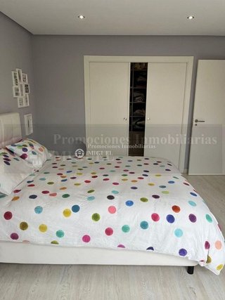 Casa adosada en venta en Verín