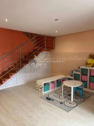Casa adosada en venta en Verín
