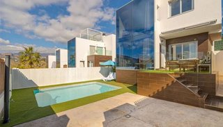 Chalet en venta en Cala de Finestrat en Finestrat