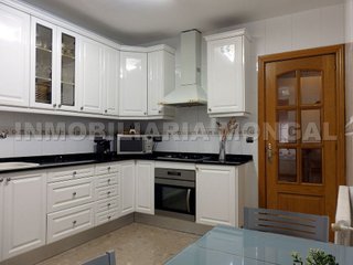 Casa pareada en venta en Marianao en Sant Boi de Llobregat
