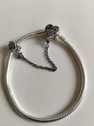 Pulsera tipo  Pandora Plata 925 hermanas
