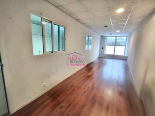 Nave industrial en venta en Albaida