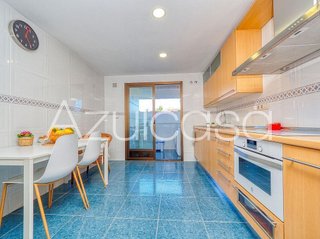 Piso en venta en Vistahermosa en Alicante