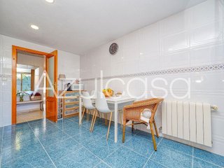 Piso en venta en Vistahermosa en Alicante