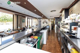 Local comercial en venta en Pajaritos - Plaza de Toros en Granada