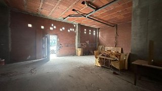 Local comercial en venta en La Chantría - La Lastra en León