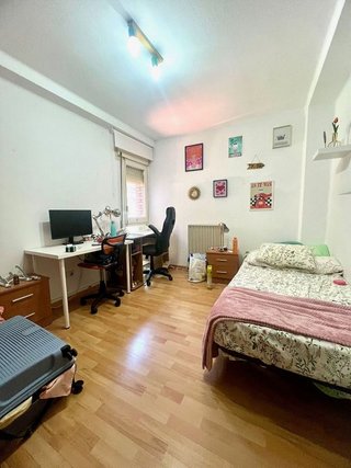 Piso en venta en Joc de la Bola - Camps d'Esports - Ciutat Jardí - Montcada en Lleida