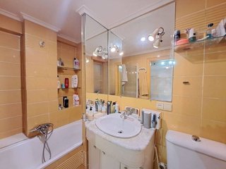 Piso en venta en Plaza España - Villa Pilar - Reyes Católicos - Vadillos en Burgos