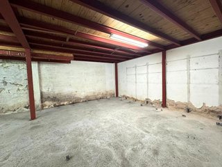 Local comercial en alquiler en Inmobiliaria - Barreda en Torrelavega