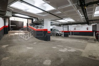 Garaje en venta en Trafalgar en Madrid