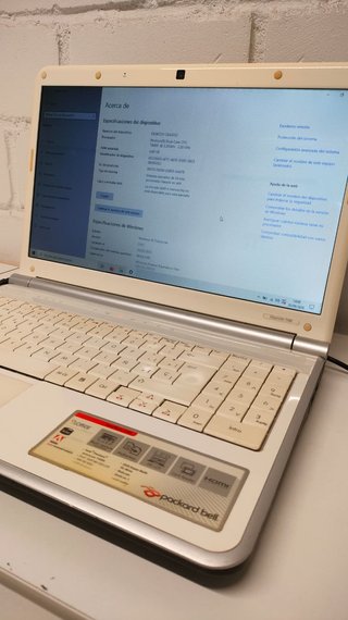 Packard Bell Ordenador Portátil + Batería
