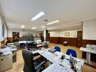 Oficina en venta en Centro - Ayuntamiento en Santander