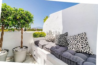 Ático en venta en Nueva Andalucía en Marbella
