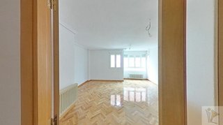Piso en venta en Pueblo Nuevo en Madrid