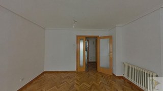 Piso en venta en Pueblo Nuevo en Madrid