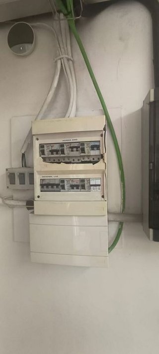 Nave industrial en venta en Gràcia en Sabadell