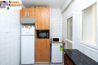 Piso en venta en Camino de Ronda - Rosaleda en Granada