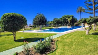 Piso en venta en Playamar en Torremolinos