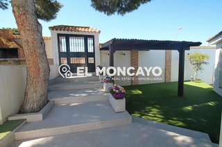 Chalet en venta en Los Balcones - Los Altos del Edén en Torrevieja