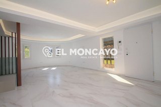 Chalet en venta en Los Balcones - Los Altos del Edén en Torrevieja