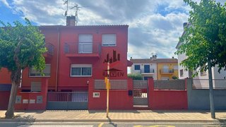 Casa adosada en venta en Vilafant