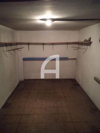 Garaje en venta en Santa Eugènia en Girona