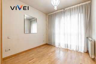 Piso en venta en Palos de Moguer en Madrid