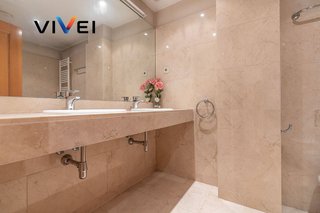 Piso en venta en Palos de Moguer en Madrid