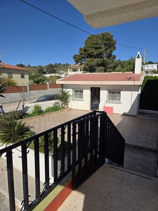 Chalet en venta en Urbanizaciones en Llíria