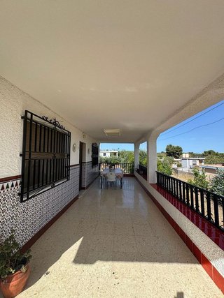 Chalet en venta en Urbanizaciones en Llíria