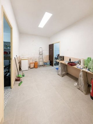 Local comercial en venta en Carolinas Bajas en Alicante