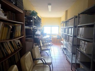 Oficina en venta en Renfe - Bulevar 1º y 2º Fase en Jaén