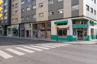 Local comercial en venta en Pumarín en Gijón