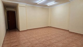 Local comercial en venta en Santa Eugènia en Girona