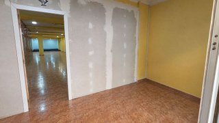 Local comercial en venta en Santa Eugènia en Girona