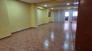 Local comercial en venta en Santa Eugènia en Girona
