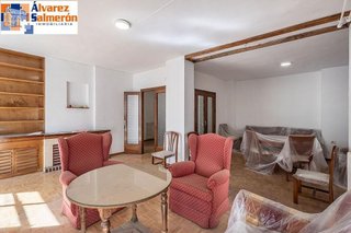 Piso en venta en Pajaritos - Plaza de Toros en Granada